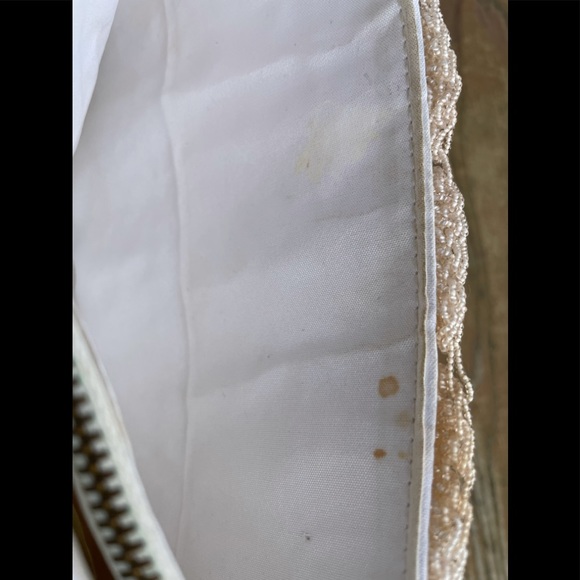 Vintage Cream Beaded Clutch - Picture 5 of 6